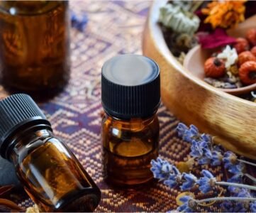 Can I Pit Herb Oils in Water for Nail Care  